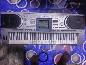 MK 900 Electric Keyboard - 61 Keys
