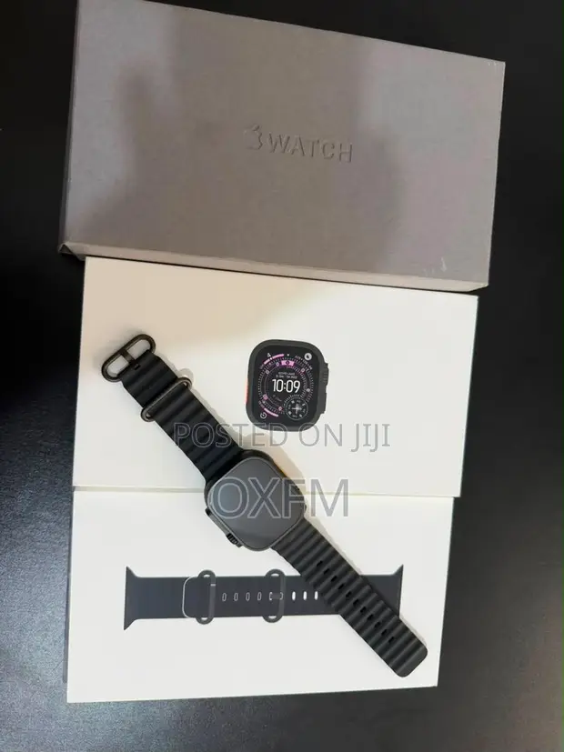 Apple Watch Ultra 2 - 1