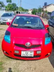 Toyota Vitz 1.0 FWD 3dr 2009 Red - 2