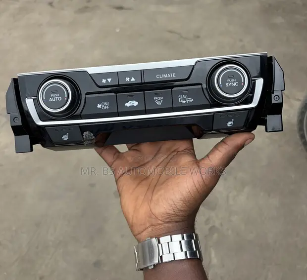 Honda Civic AC Control Switch (2016-2021) - 1