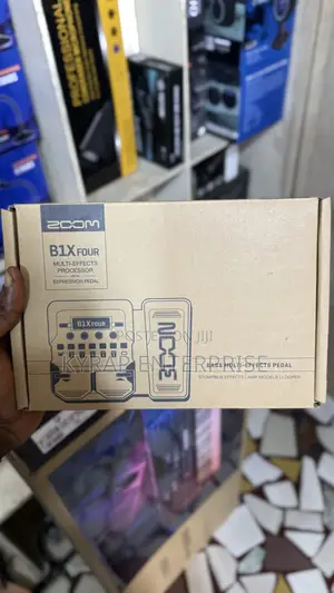 Zoom B1X Four Multi-Effects Pedal