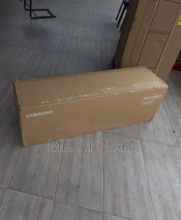 Samsung 880W Q930F Soundbar (Black) - 1