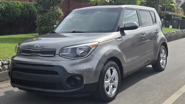 2017 Kia Soul Base Hatchback - Gray - 1