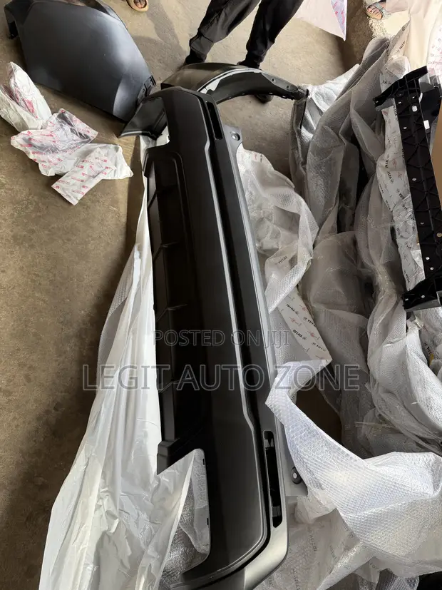 Honda CR-V Sport Back Bumper (2023-2026 Models) - 1