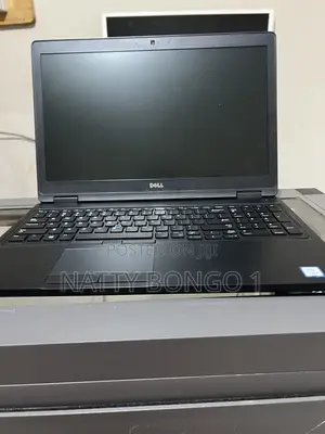 Dell Inspiron 15 5580 Laptop - Intel Core i5, 8GB RAM, 256GB SSD