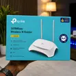 TP-Link TL-WR840N 300Mbps Router - 1