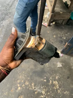 Toyota Belta Starter