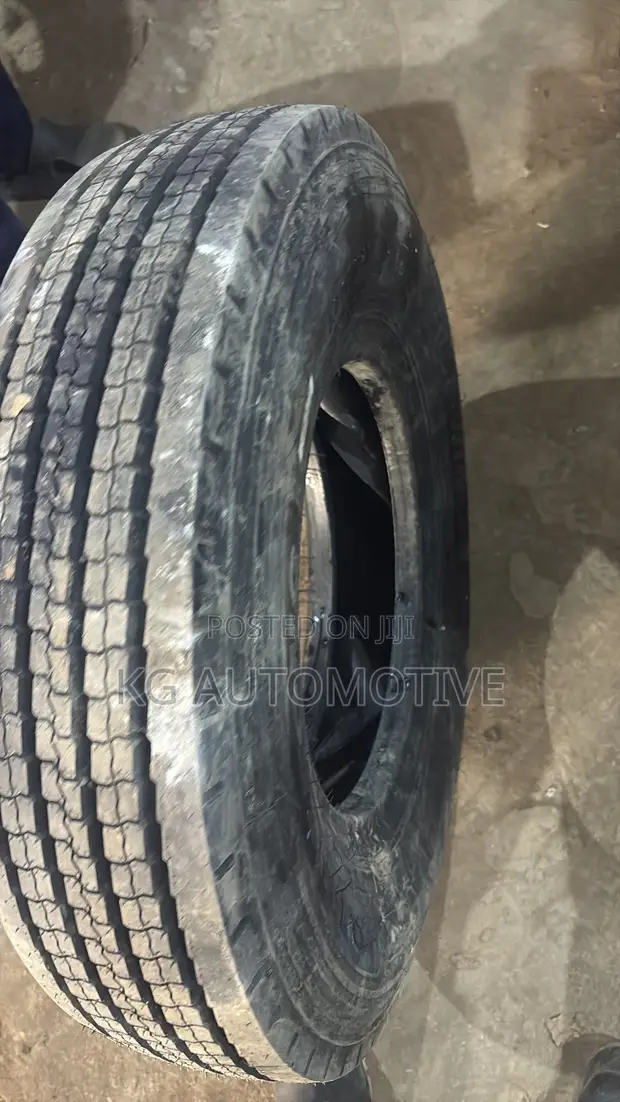 7.50R16 Linglong Smooth Tires - 1