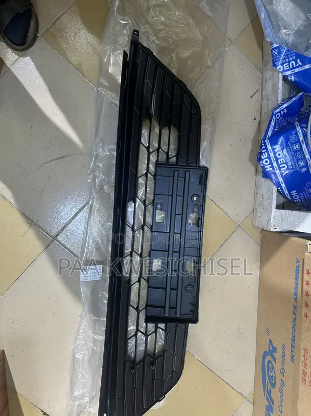 Honda Civic 2022-2024 Front Bumper Lower Grill - 1