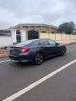 Honda Civic Touring Sedan 2019 Black - 4