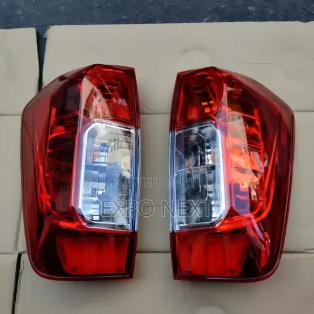 Nissan Kicks 2017 Tail Lights - 1