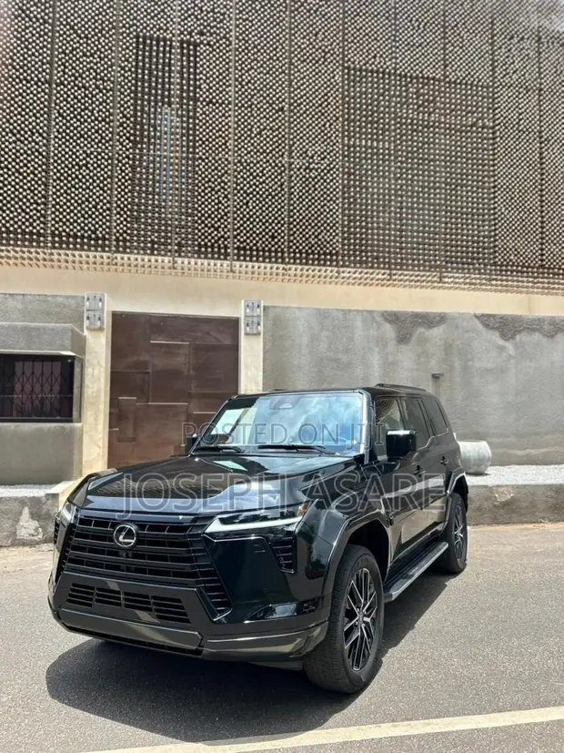 Lexus GX 2026 Black - 1