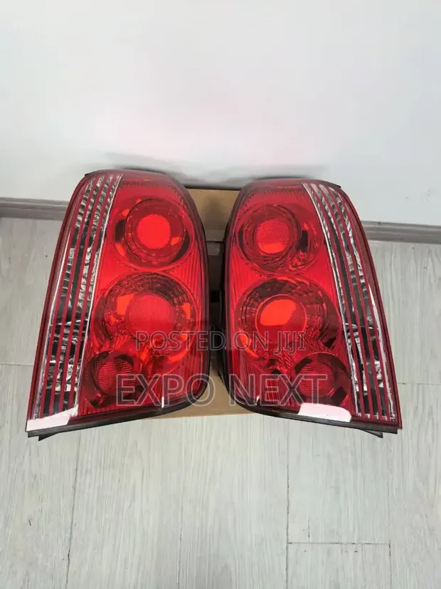 Hyundai Sonata 2003-2007 Halogen Tail Lights - 1