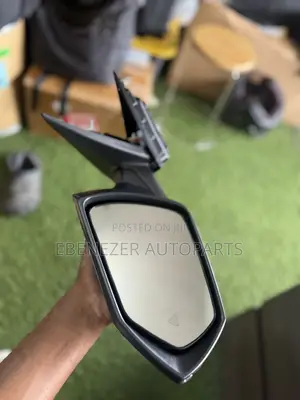 Hyundai Elantra Driving Mirror with Lights & Sensor (2021-2023)
