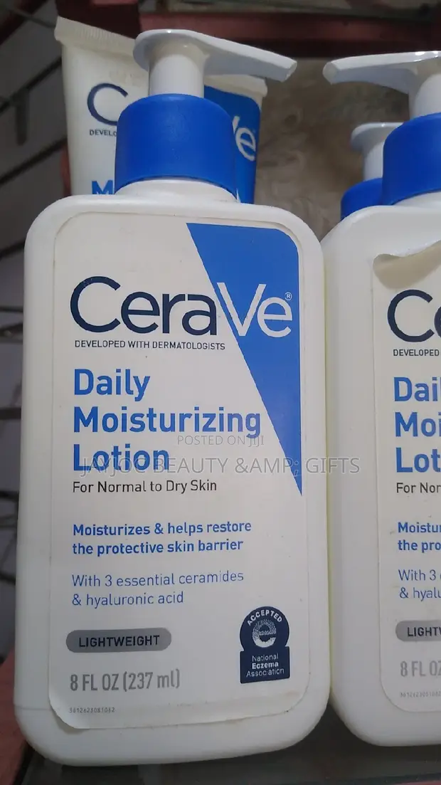 CeraVe Moisturizing Lotion - 1