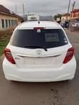 Toyota Vitz 1.3 FWD 5dr 2015 White - 5
