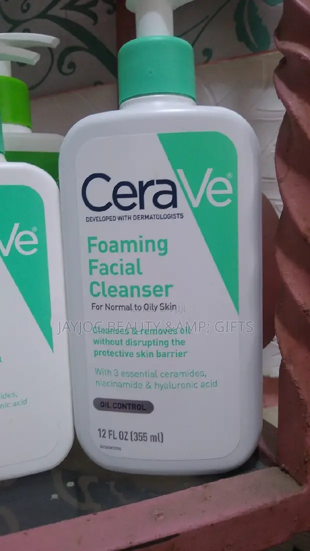 CeraVe Foaming Facial Cleanser - 1
