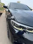 BMW 3 Series 330i RWD 2020 Black - 3