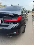 BMW 3 Series 330i RWD 2020 Black - 4