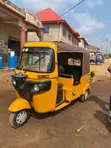 Bajaj RE 2023 Yellow - 4