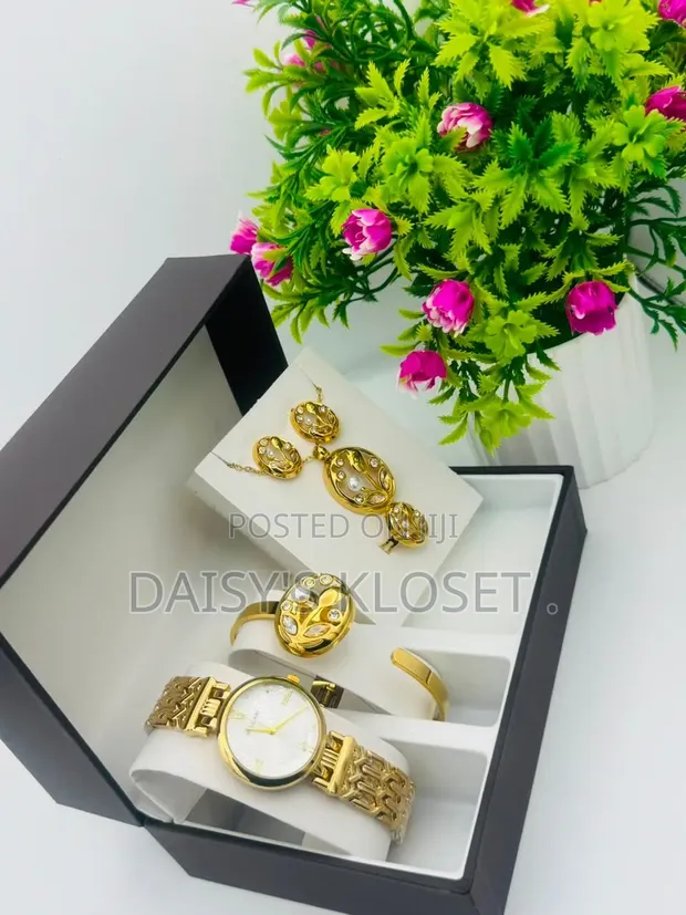 Ladies 4-in-1 Jewelry Set - 1