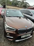 BMW X1 xDrive28i AWD 2017 Brown - 4