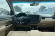 Mitsubishi Outlander 2017 SE White - 4