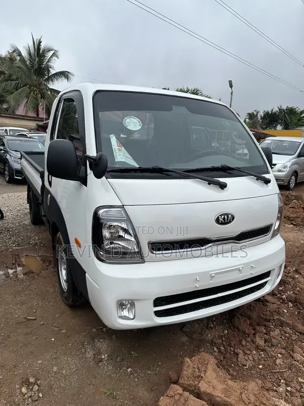 Kia Bongo III Mini Truck - 1