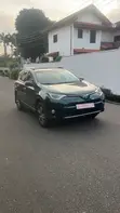 2018 Toyota RAV4 XLE SUV - 3