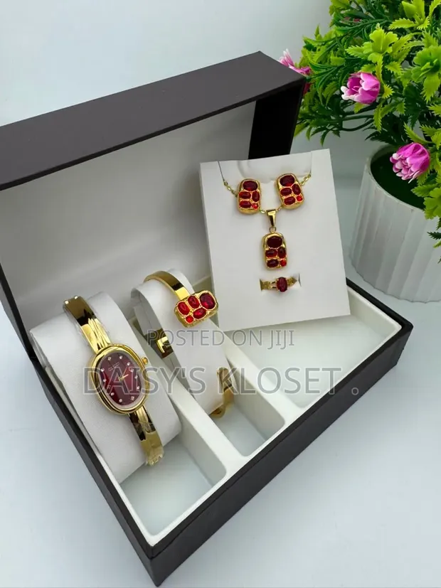 Ladies 4-in-1 Jewelry Set - 1