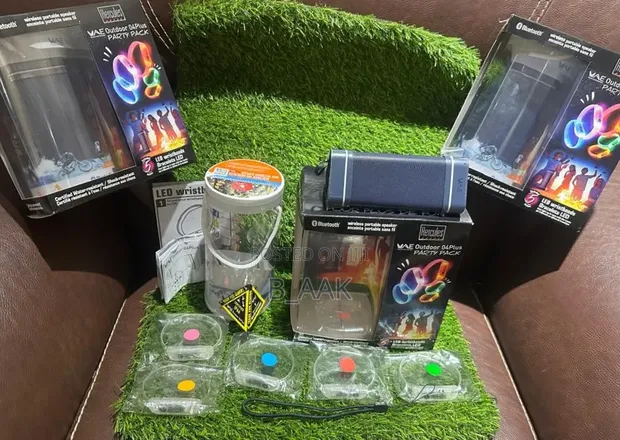 Hercules WAE Outdoor 04Plus Party Pack Rechargeable Bluetooth Speaker - 1