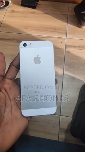 Apple iPhone 5s 16GB Silver