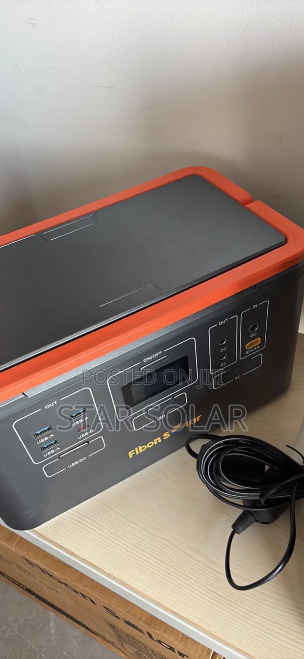 Fibon Solar 1200W Portable Power Station with Solar Panel - 1