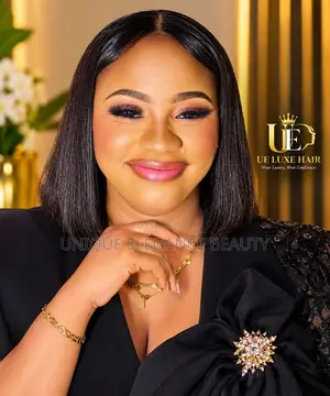 Professional Makeup Artist - Unique Elegance GH