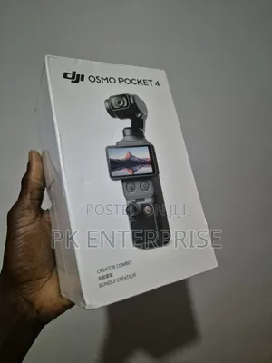 DJI Osmo Pocket 4 Creator Combo