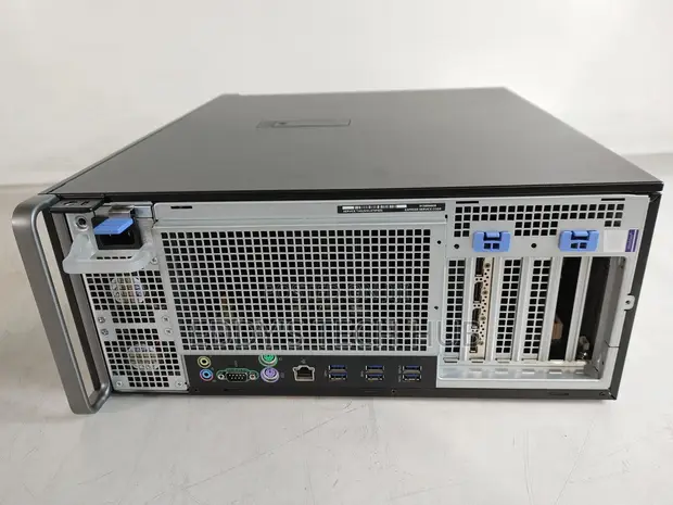 Dell Precision 5820 Workstation - Intel Core i7, 32GB RAM, 256GB SSD - 1
