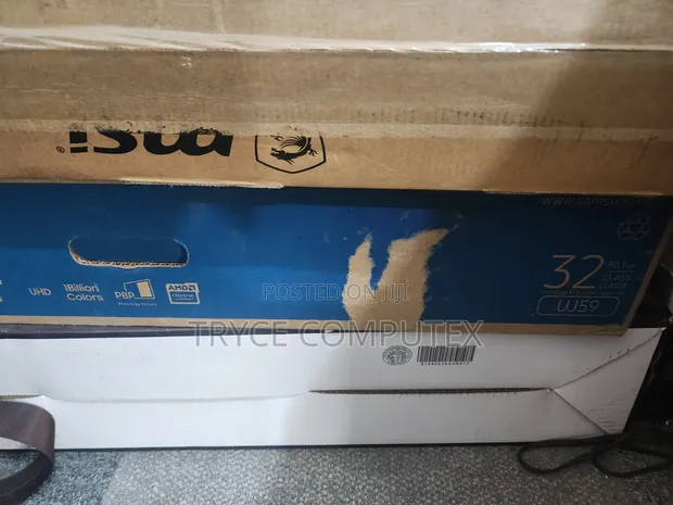 ViewSonic 32-inch Ultra HD 4K IPS Monitor - 1