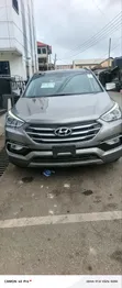 Hyundai Santa Fe 2018 Gray - 1