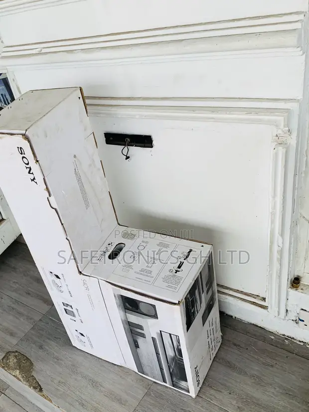 Sony 600W 5.1ch Home Cinema Soundbar System | HT-S40R - 1