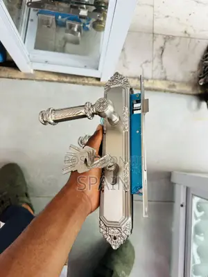 Heavy Duty Door Lock with Cylinder