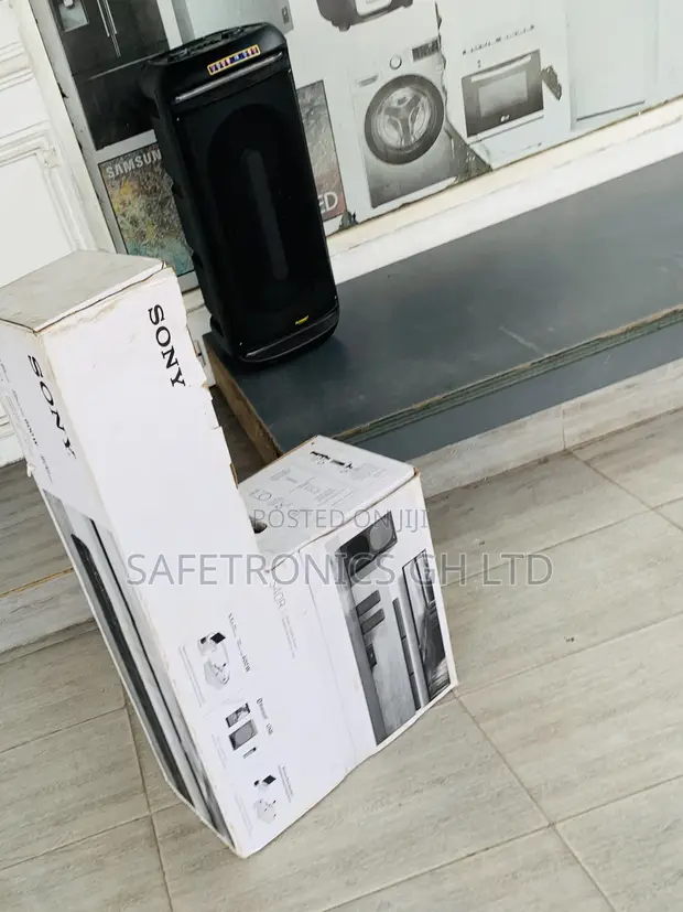 Sony 600W 5.1ch Home Cinema Soundbar System | HT-S40R - 1