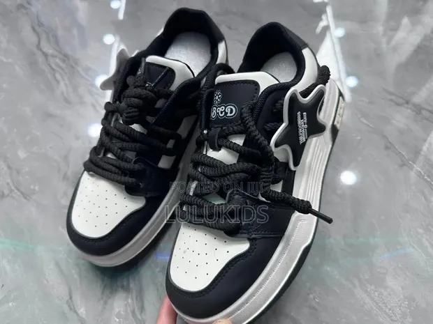 Quality Shoes/Sneakers - 1