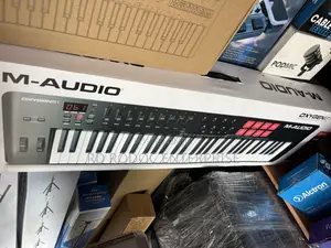M-Audio Oxygen61 MIDI Keyboard