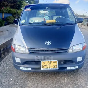 Toyota HiAce 2009 Silver