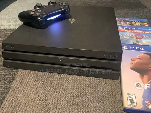PS4 Pro with One Controller - 1