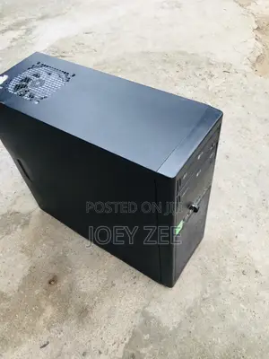 Asus Desktop Computer - Intel Core i5, 12GB RAM, 500GB SSD+HDD