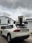 2024 Toyota Highlander XLE AWD White - 4