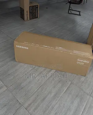 Samsung Q930F 9.1.4ch Soundbar with Wireless Dolby Atmos