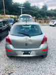 Toyota Vitz 1.3 FWD 5dr 2010 Gray - 2