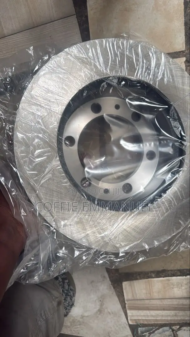 Toyota Hilux Brake Discs (2008-2015) - 1